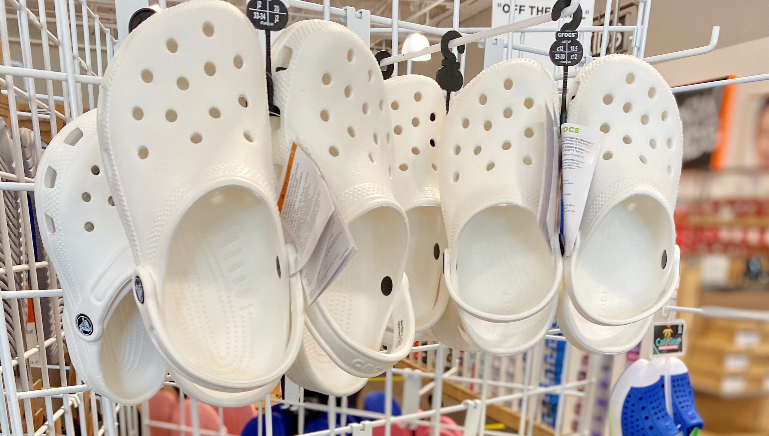 crocs