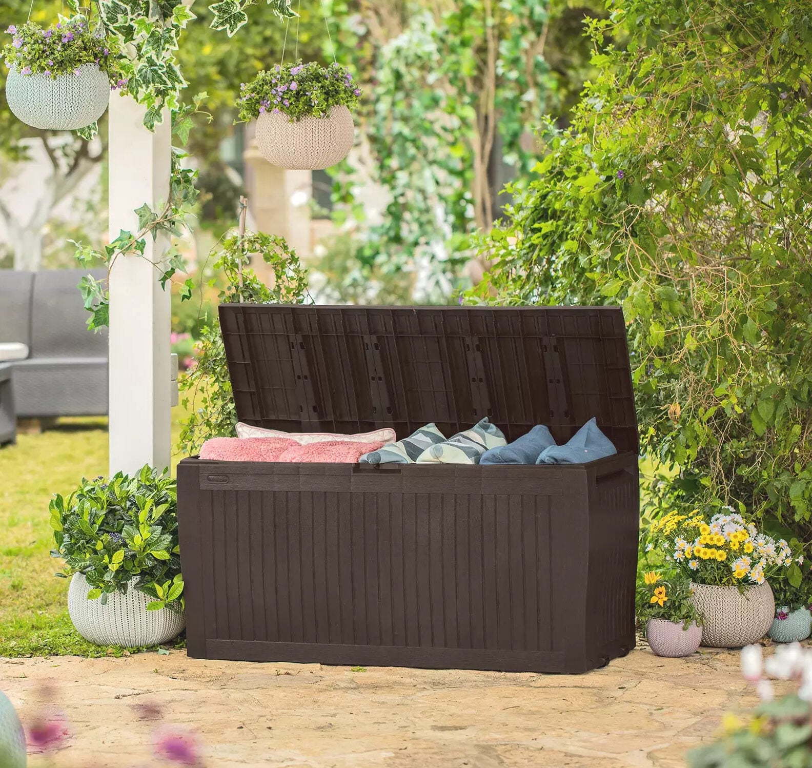 keter deck box