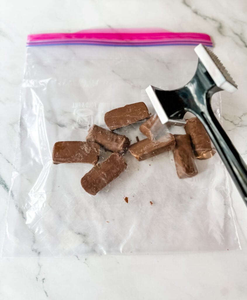 how to smash butterfinger candies without making a mess