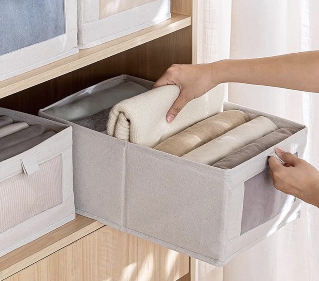 how to organize your closet 