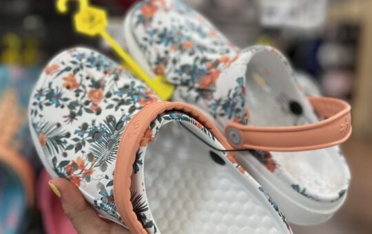 knock off crocs