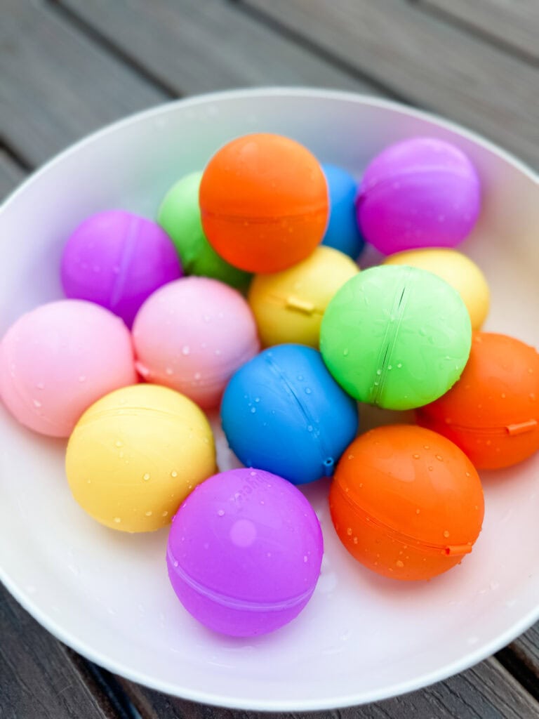 water balloons with magnetic closures 