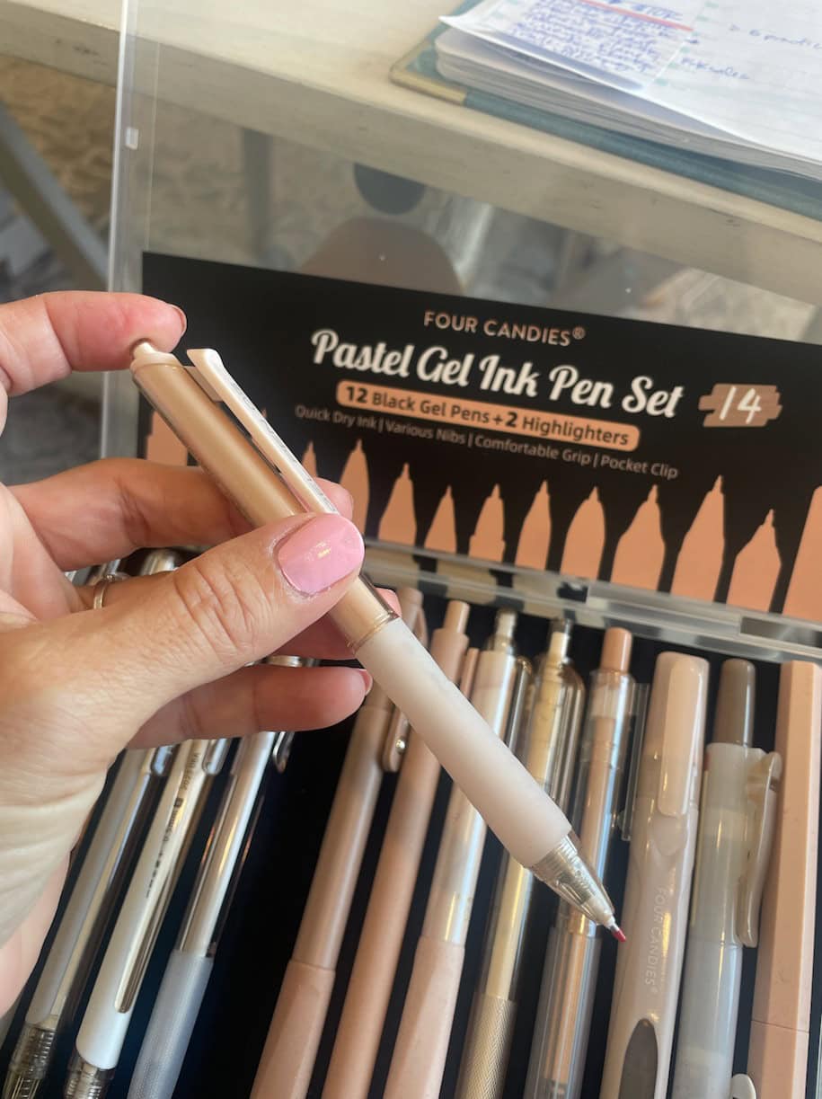gel ink pen