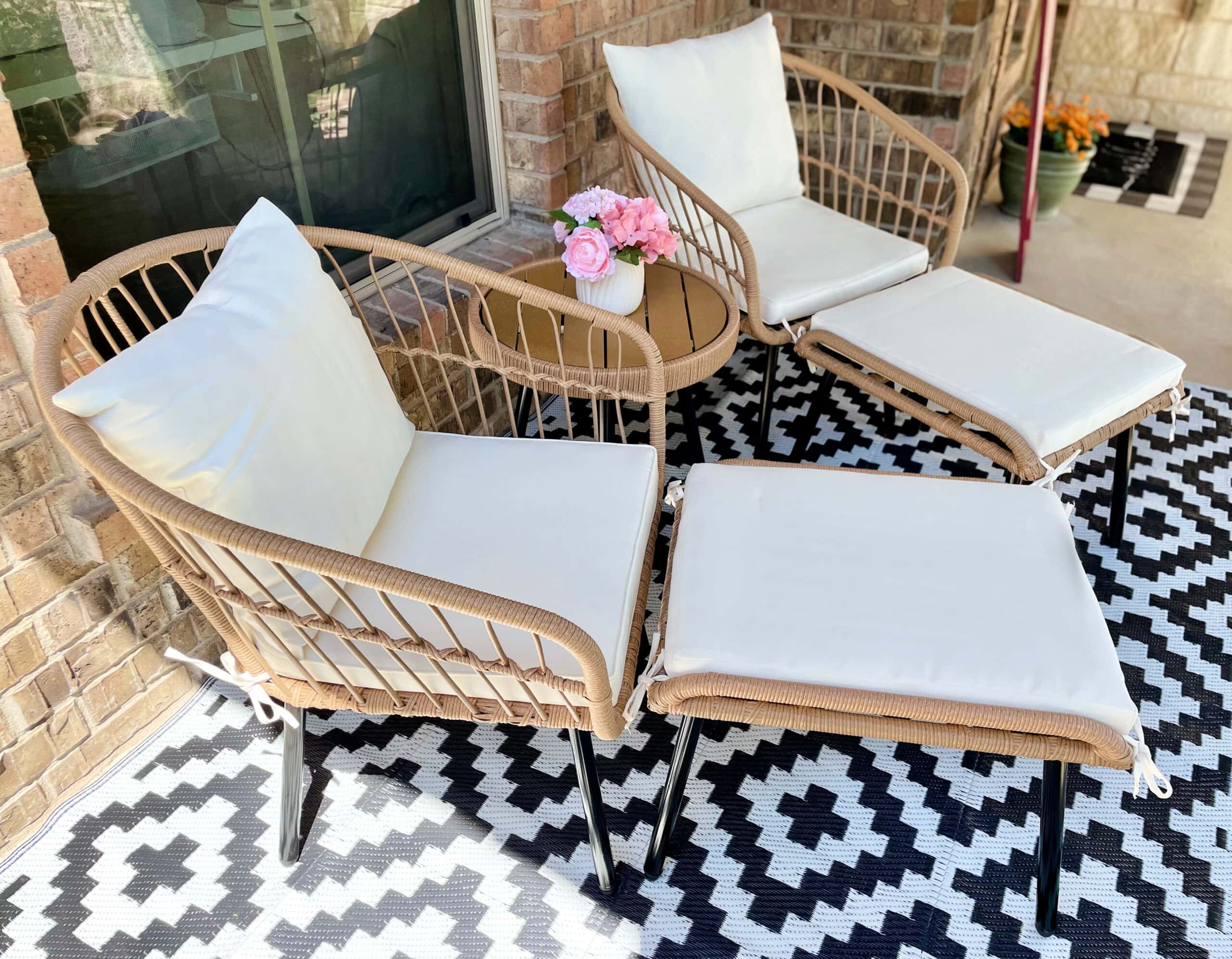 patio set