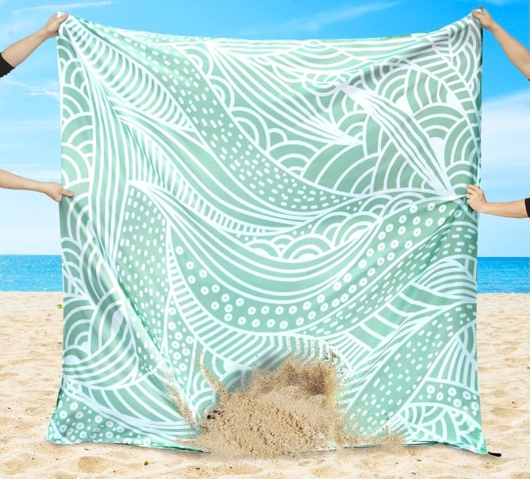 HIHOHO Beach Blanket Waterproof Sandproof Beach Mat