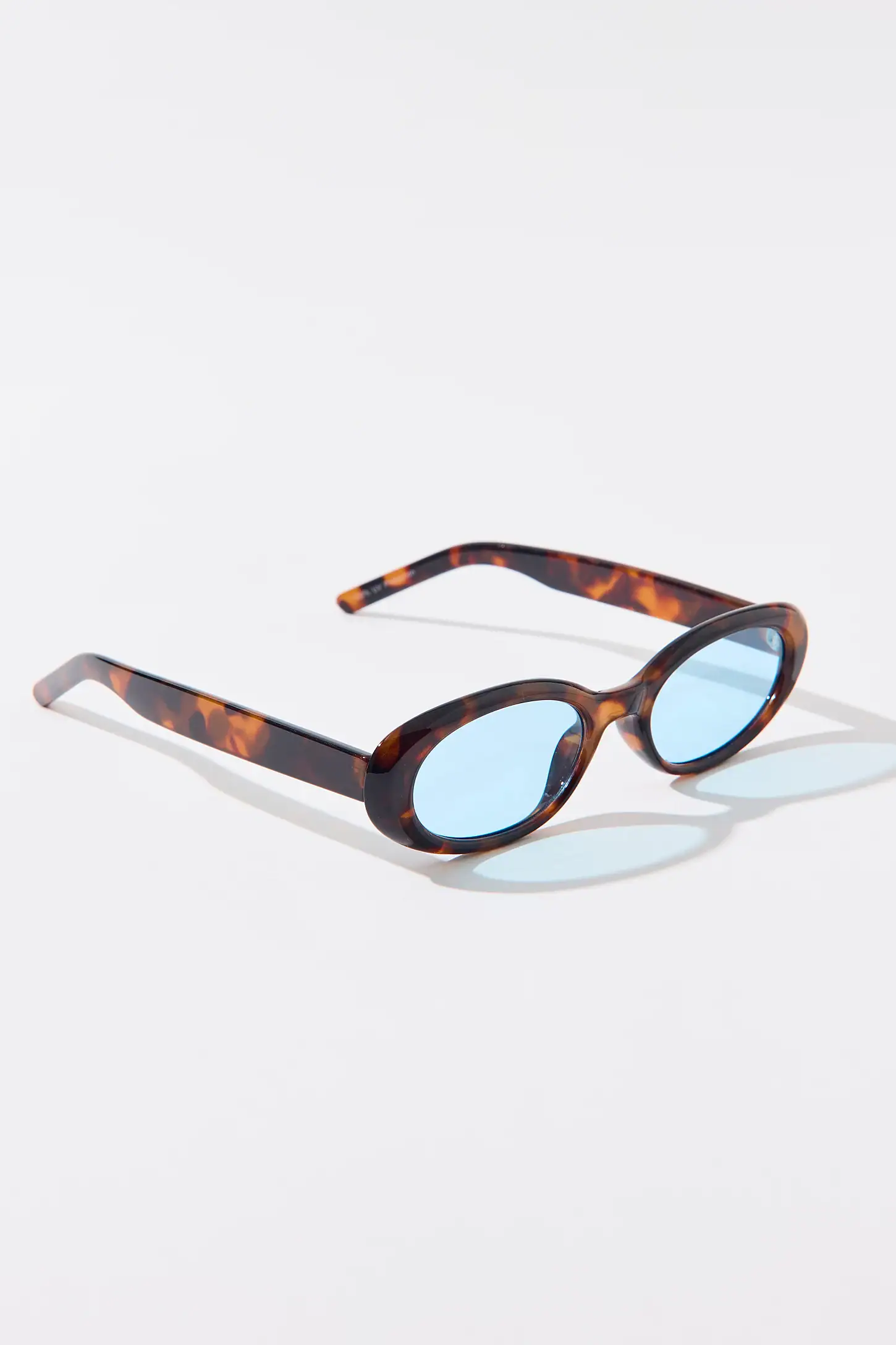 slim sunglasses urban outfitters