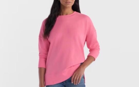 womens crewneck sweatshirt time and tru pink