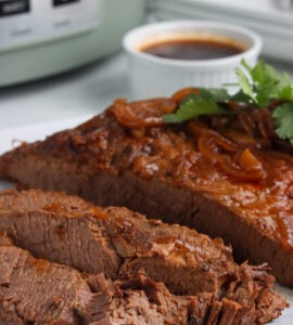 slow cooker brisket made in slow cooker