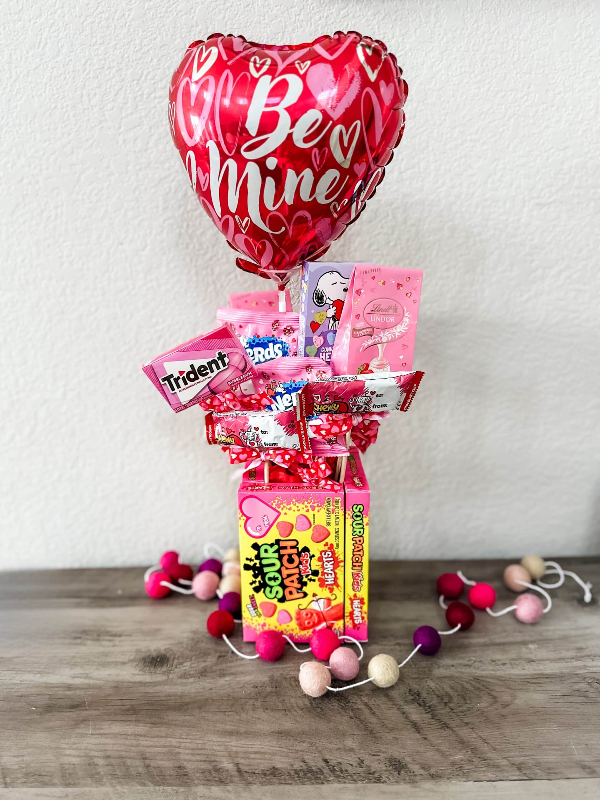 finished diy candy bouquet from dollar tree