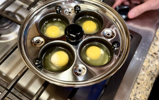 egg poacher pan