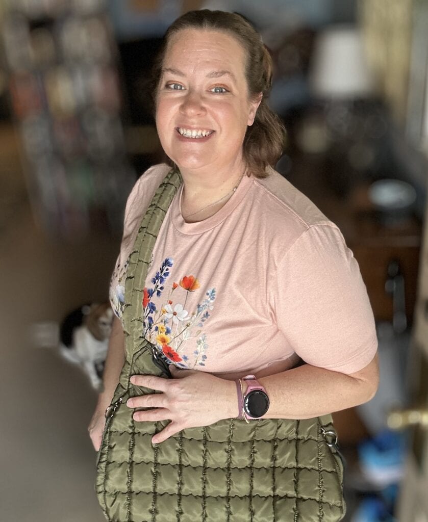 hobo bag and wildflower tee amber jane