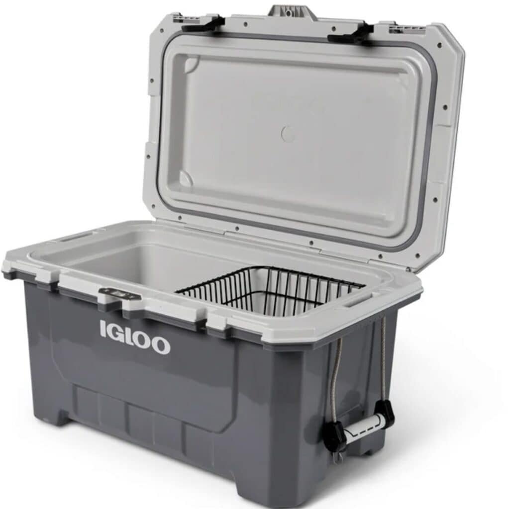 igloo hard sided cooler open