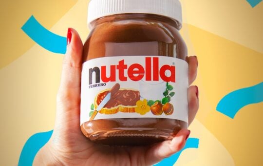 nutella in hand