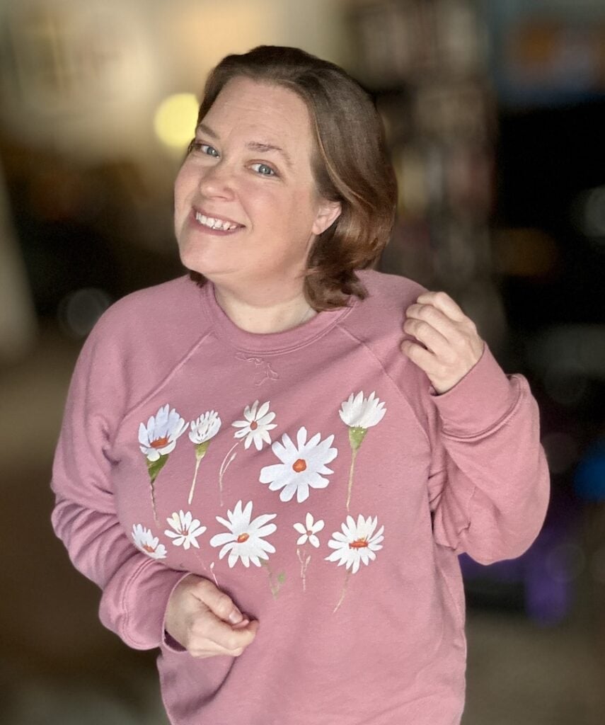 pink daisy crewneck jane amber