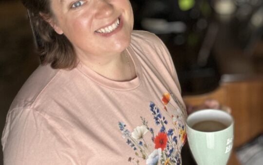 wildflower tee amber jane