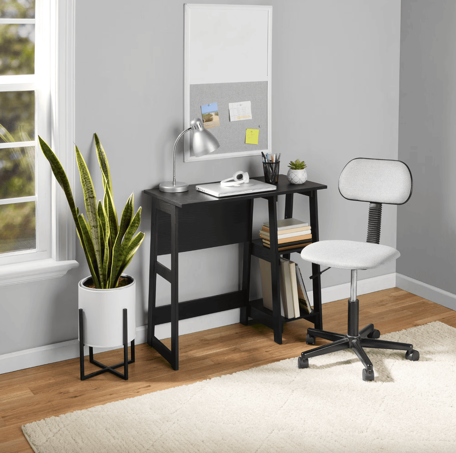 Mainstays Quick Assembly Desk, Black Finish Mainstays Quick Assembly Desk, Black Finish