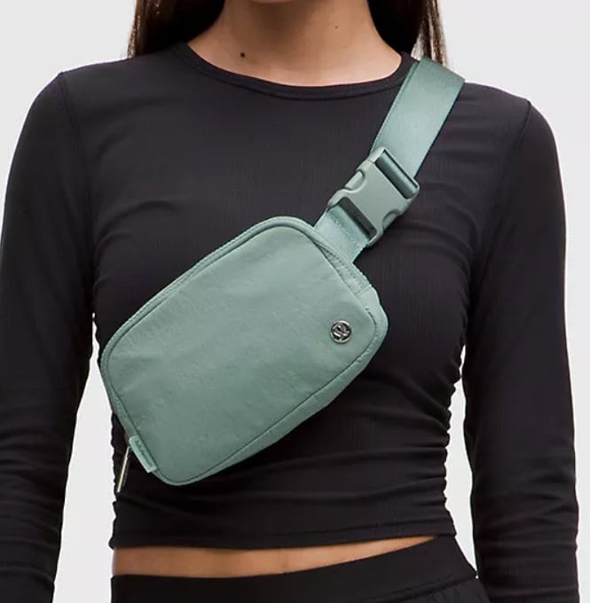 lulu belt bag sage
