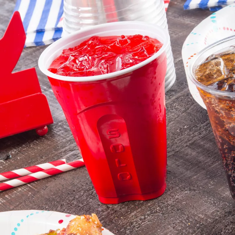 Solo Red Disposable Cups 18oz:60ct Solid Pattern, Polystyrene Material