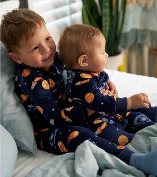 carters outer space pajama set 