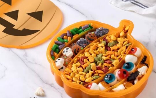 cook with color halloween snack boxes