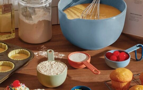 beautiful baking set