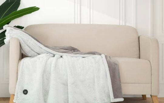heated throw blanket