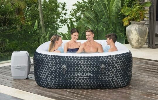 saluspa hot tub