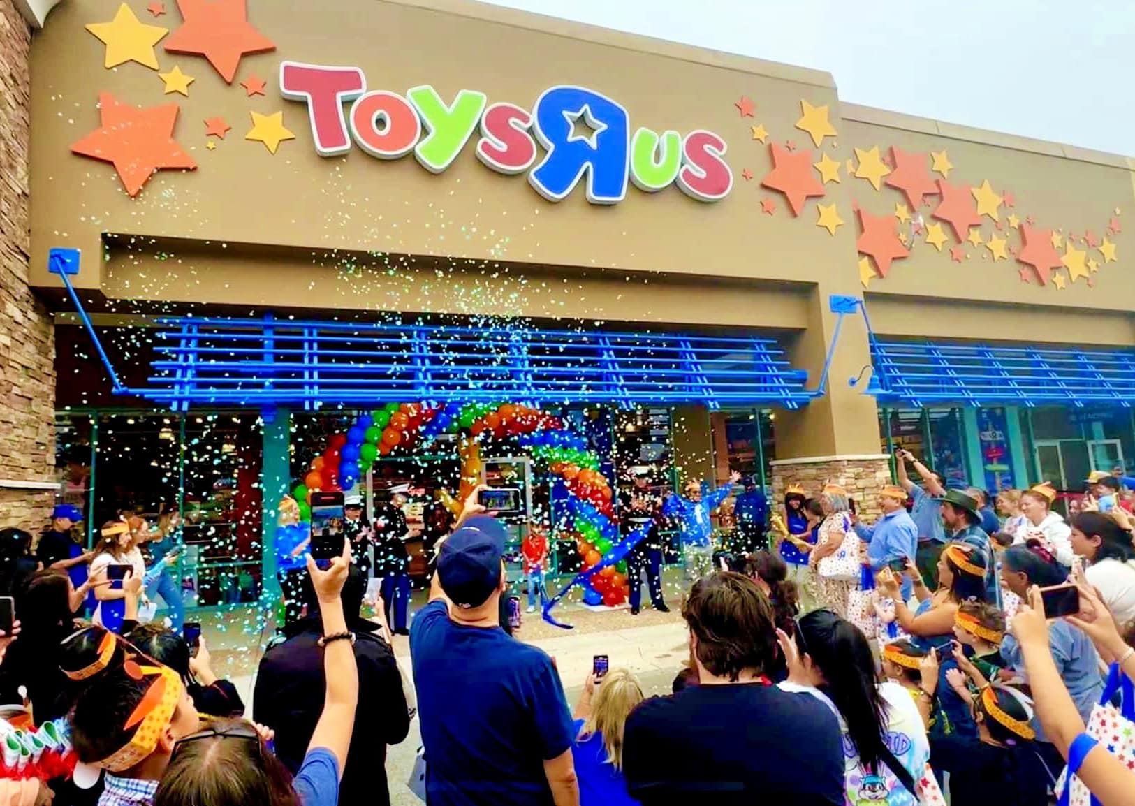 Toys R Us store