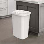 white trash can