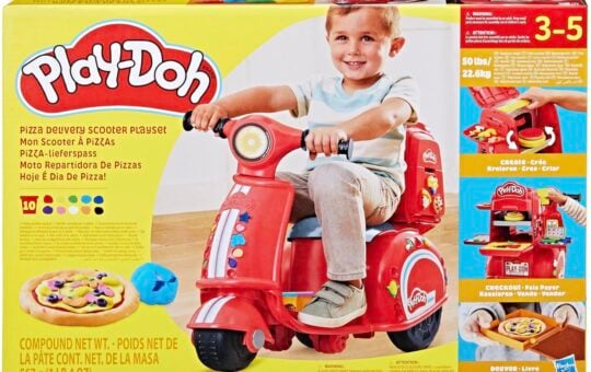 play-doh pizza delivery with scooter