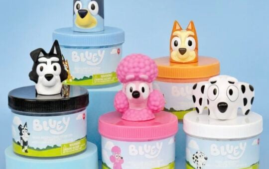 bluey scented slime kit