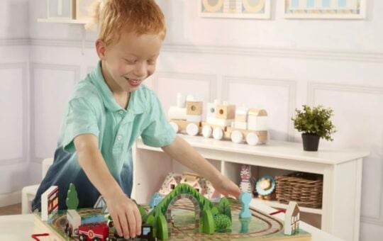 melissa & doug railroad train set