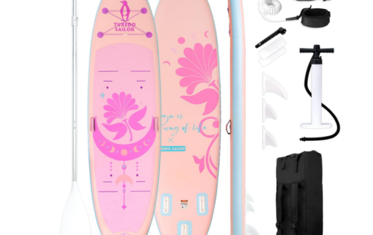 pink paddleboard