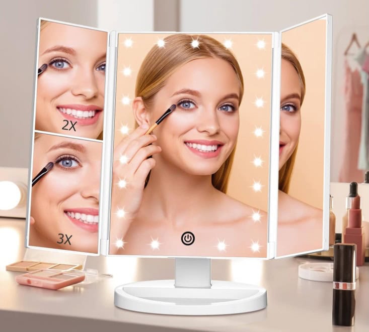 FASCINATE Trifold Vanity Mirror with Lights