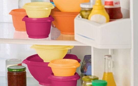 Tupperware 32 piece Servalier Bowls and Canisters Set
