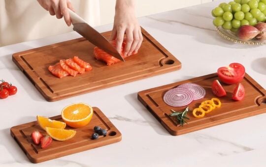 bamboo cutting board