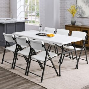 folding table