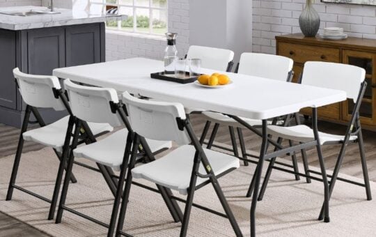 folding table