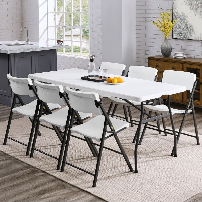 folding table