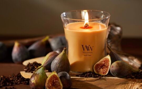 woodwick gilded sands candle