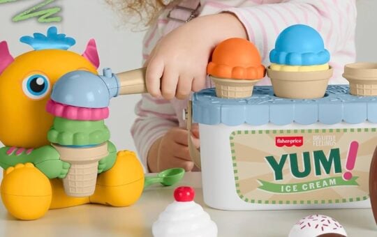 Fisher-Price Sharing Kit