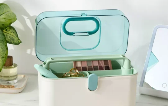 GUEST f97634ed e4b3 427f 8872 382acbc909ca