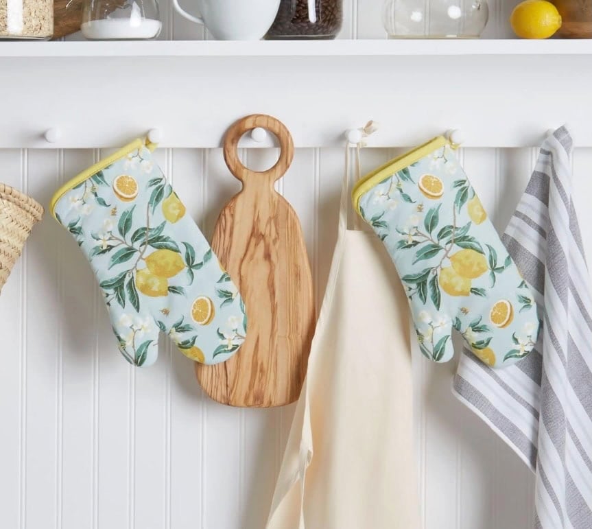 Martha Stewart Lemon Whimsy Oven Mitt 2 Pack Set