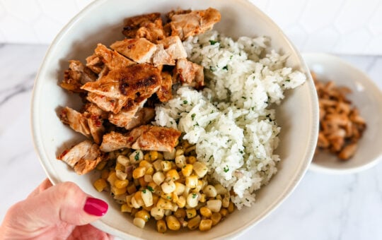 copycat chipotle chicken bowl (3)