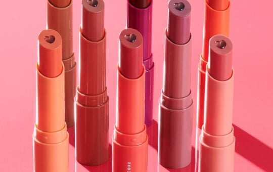 e.l.f. Hydrating Core Lip Shine with Shea Butter & Vitamin E