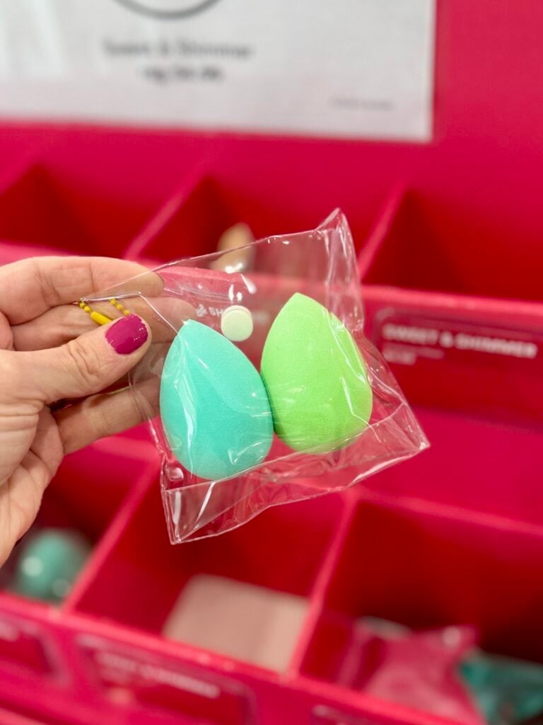 hand holding makeup blender