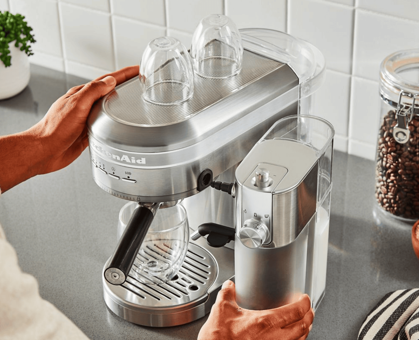 kitchenaid milk container