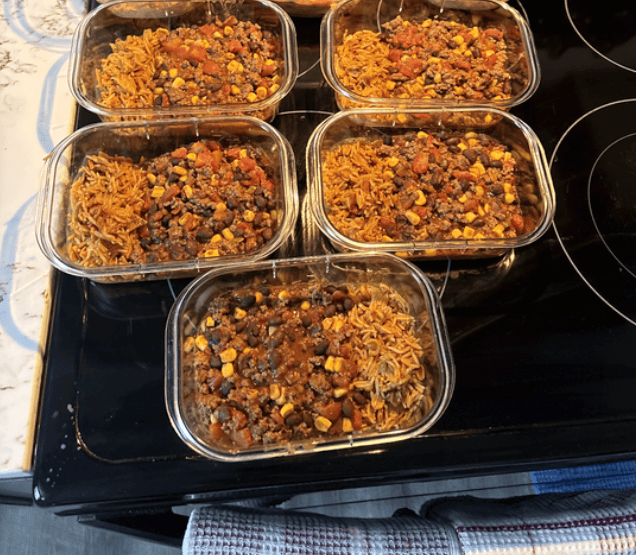 meal prep rubbermaid (1)