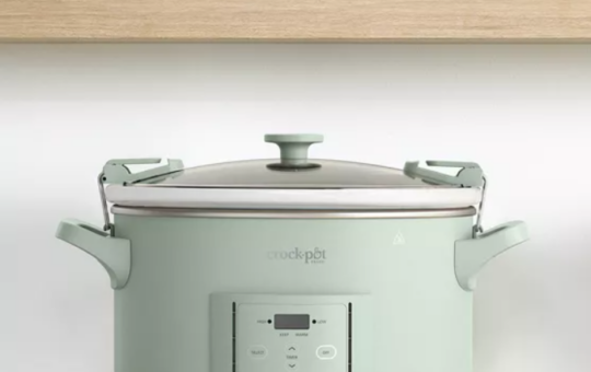 sage green crockpot