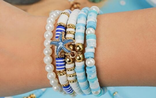 Clay Beads for Bracelets, Blue Winter Clay Beads Bracelet Making kit with Golden Pearl Beads